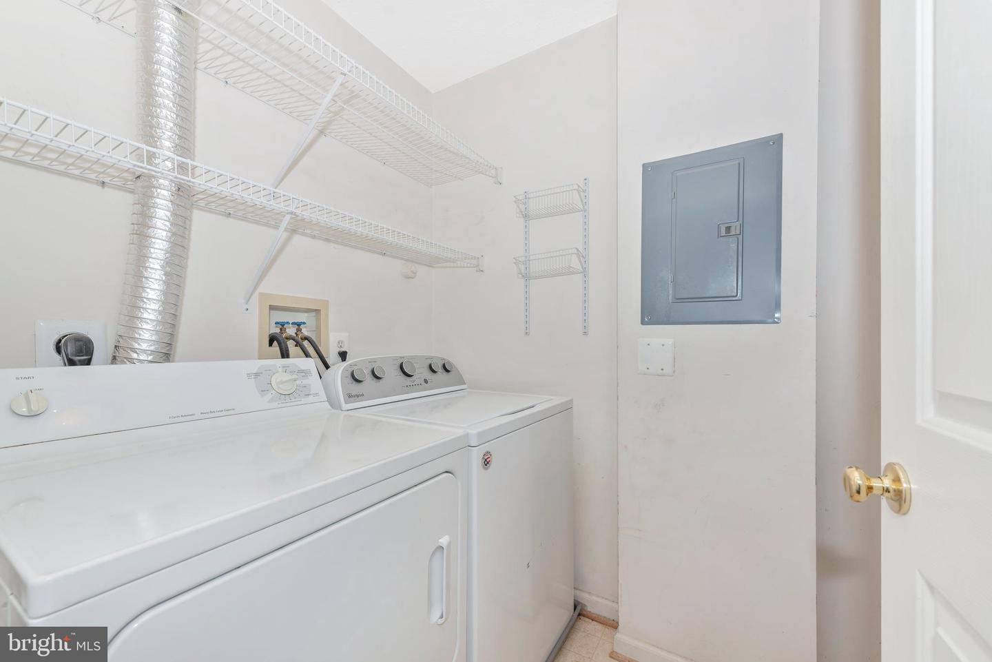 6413 Weatherby COURT Unit: E
