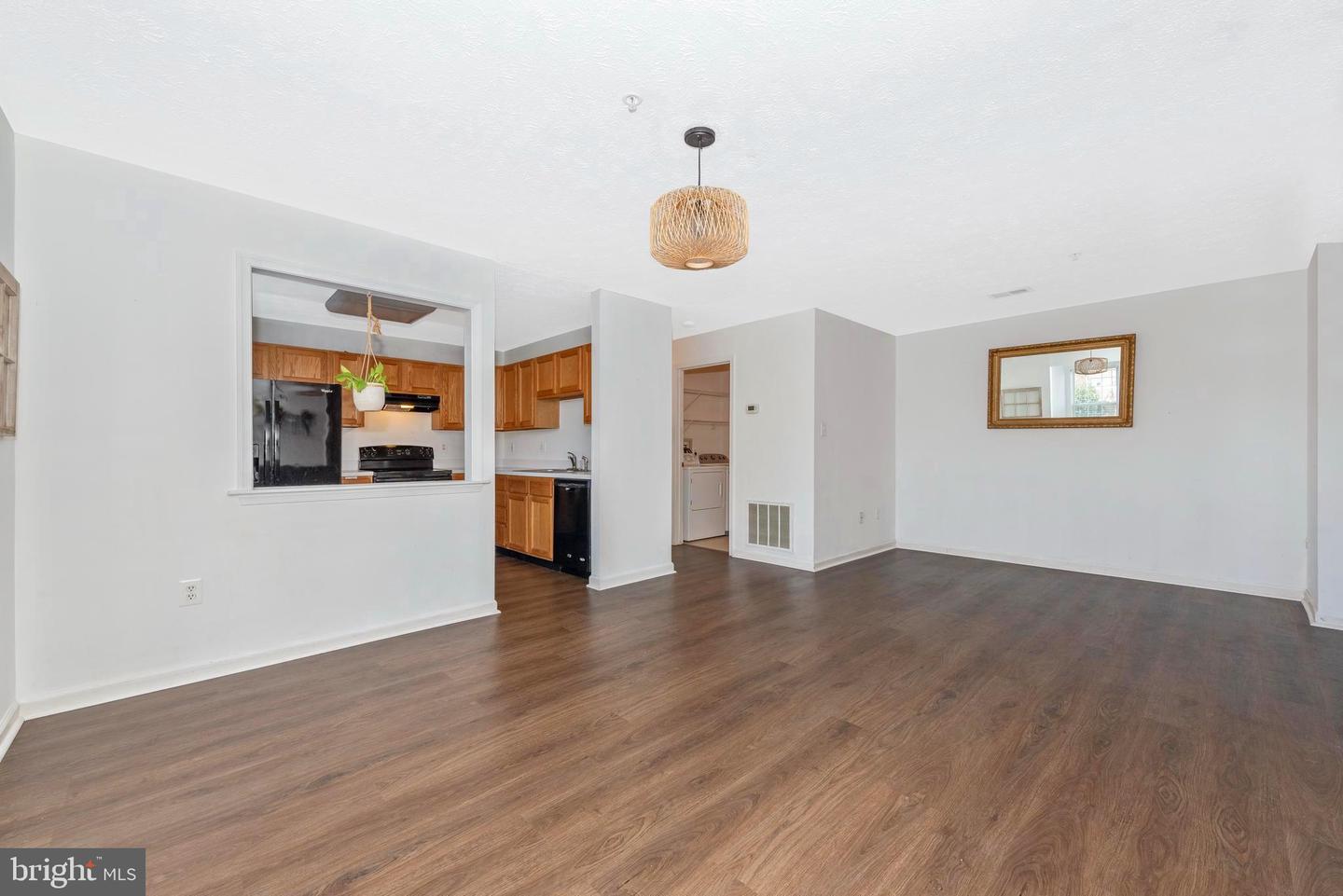 6413 Weatherby COURT Unit: E