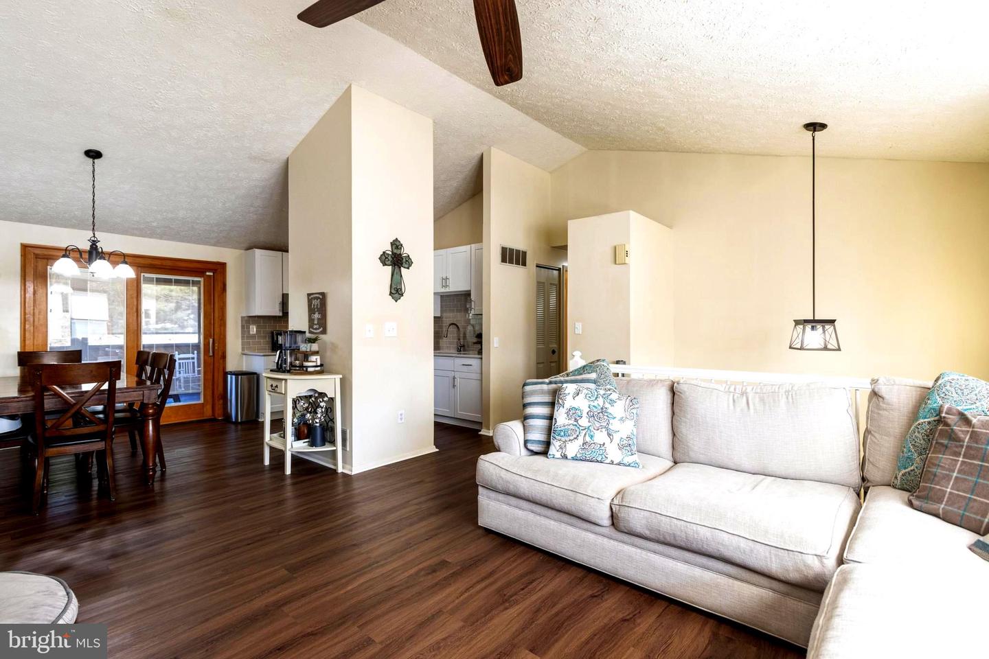 6576 Whetstone DRIVE