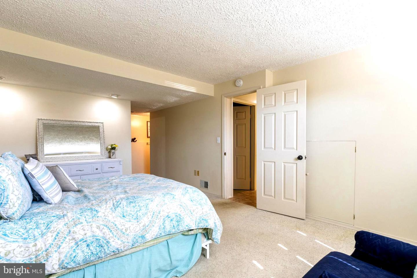 6576 Whetstone DRIVE