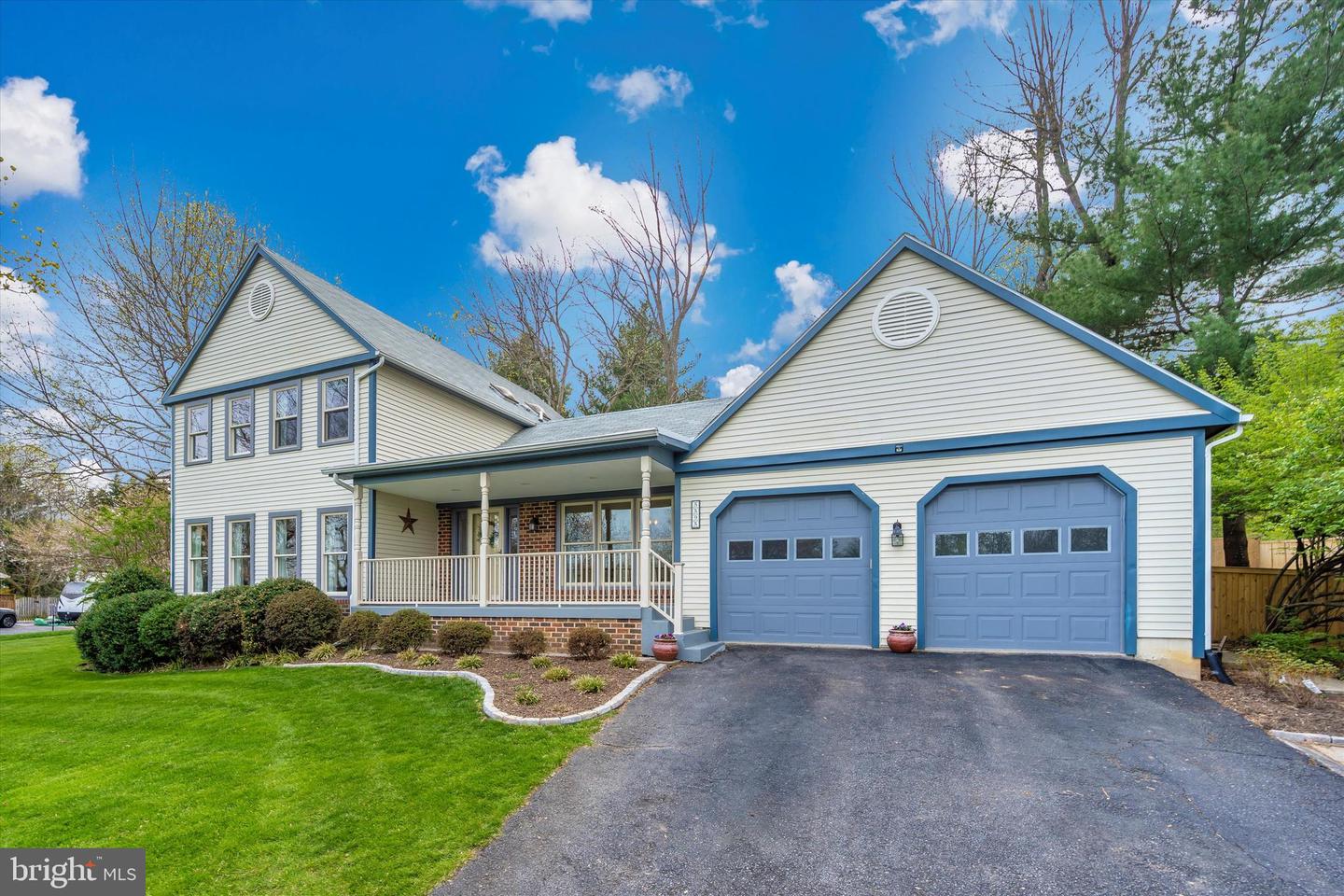 5595 Jollie DRIVE