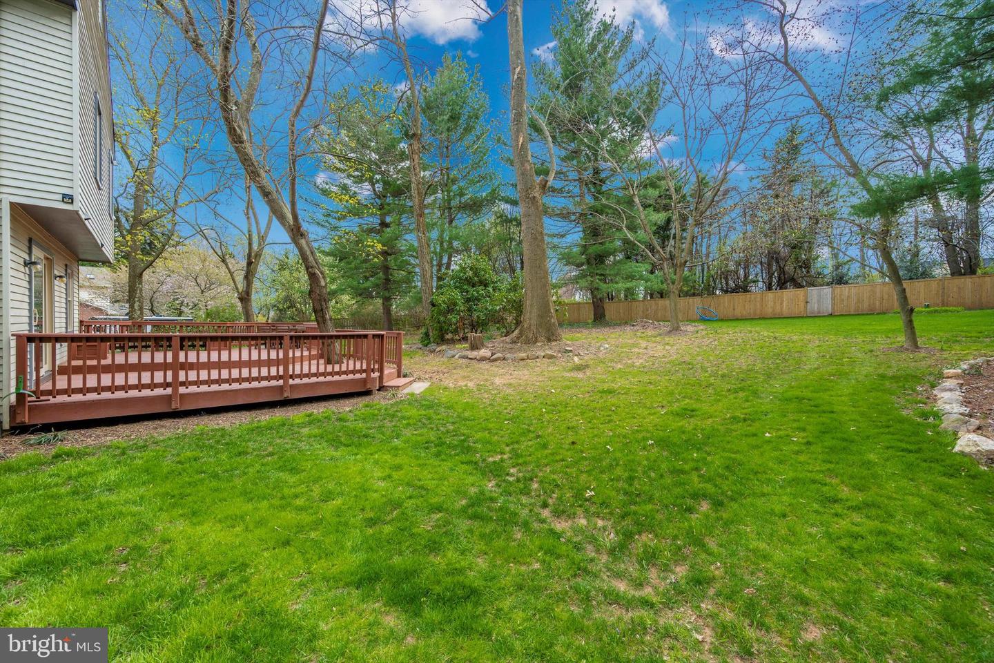 5595 Jollie DRIVE