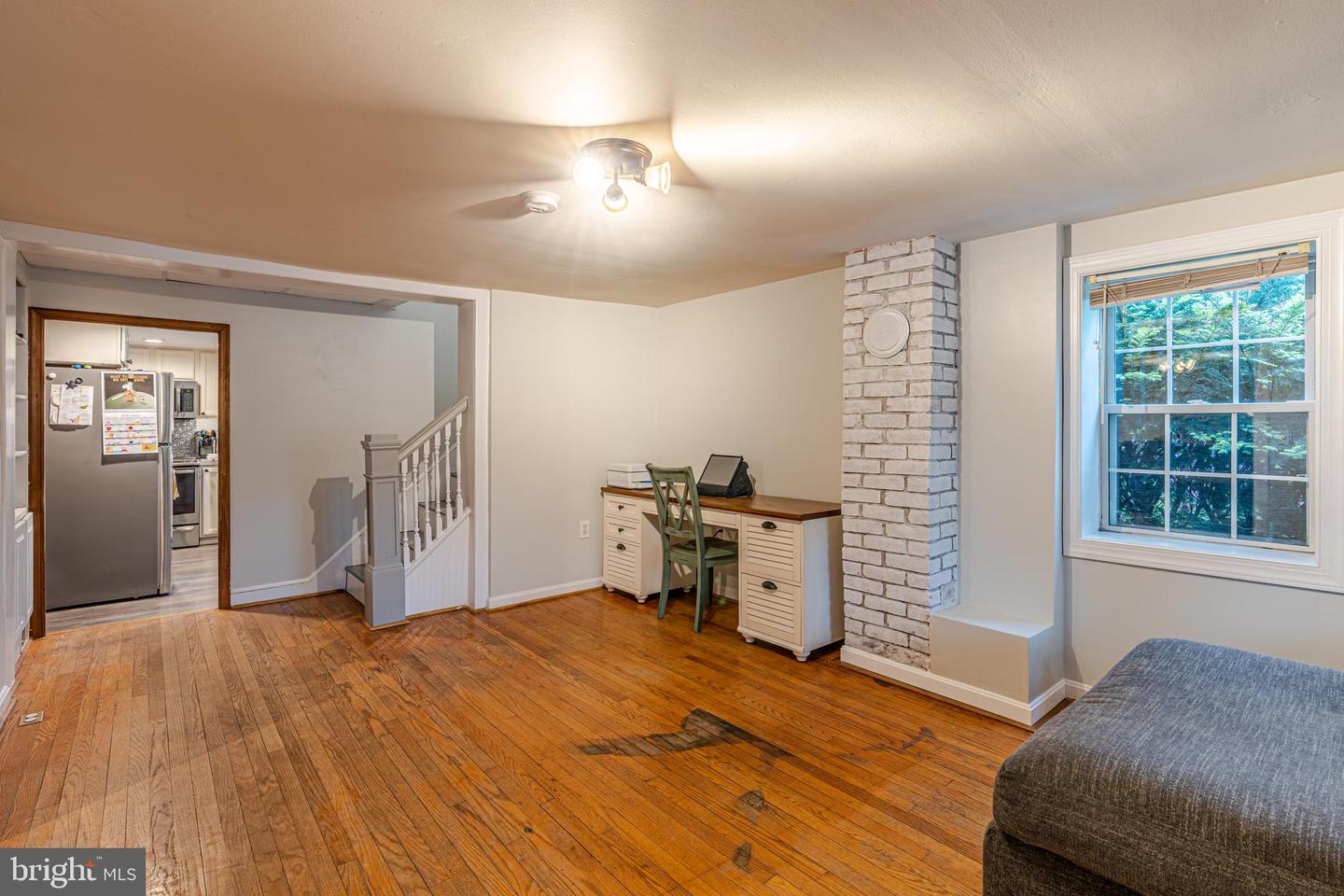 12513 Fingerboard ROAD