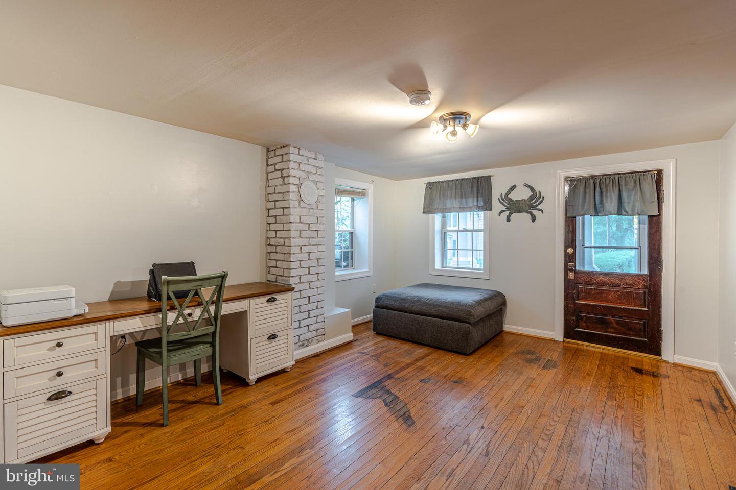 12513 Fingerboard ROAD