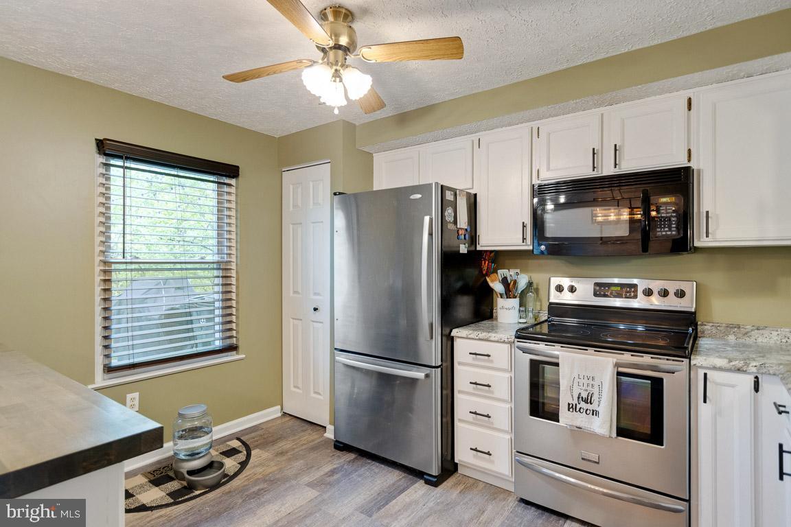5582 Talbot COURT
