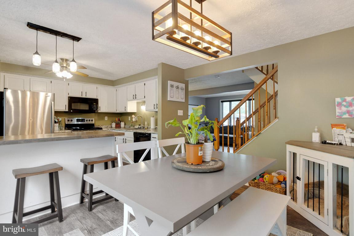 5582 Talbot COURT