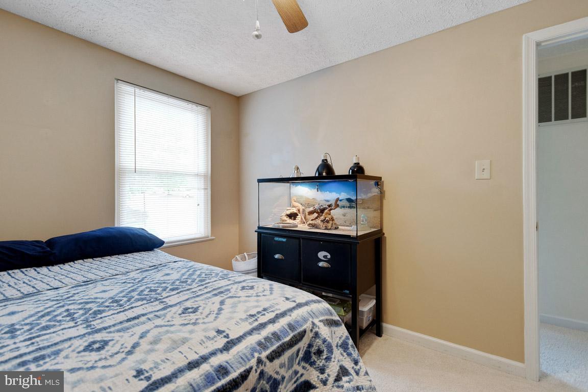5582 Talbot COURT