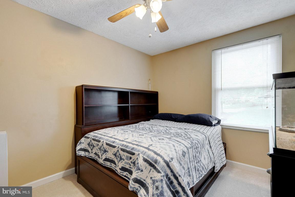 5582 Talbot COURT