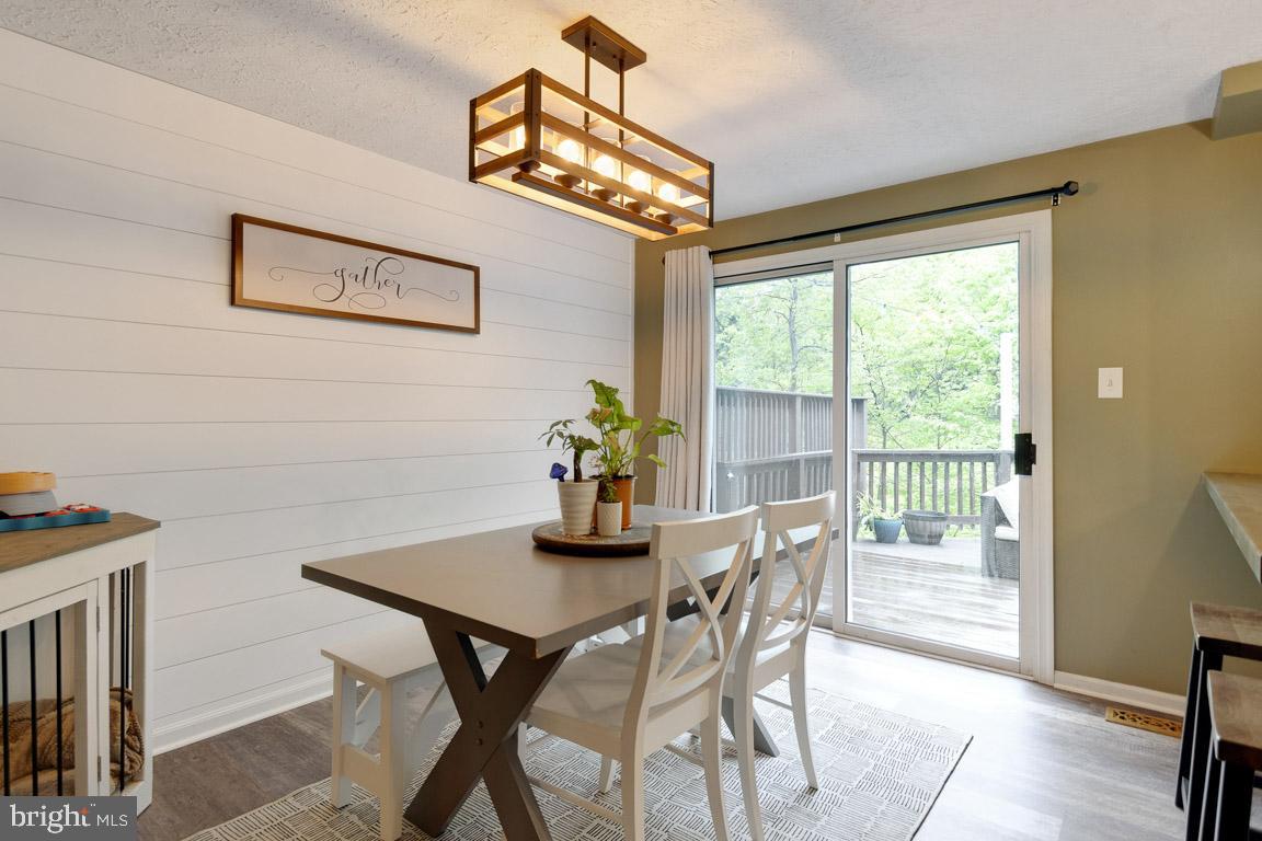 5582 Talbot COURT