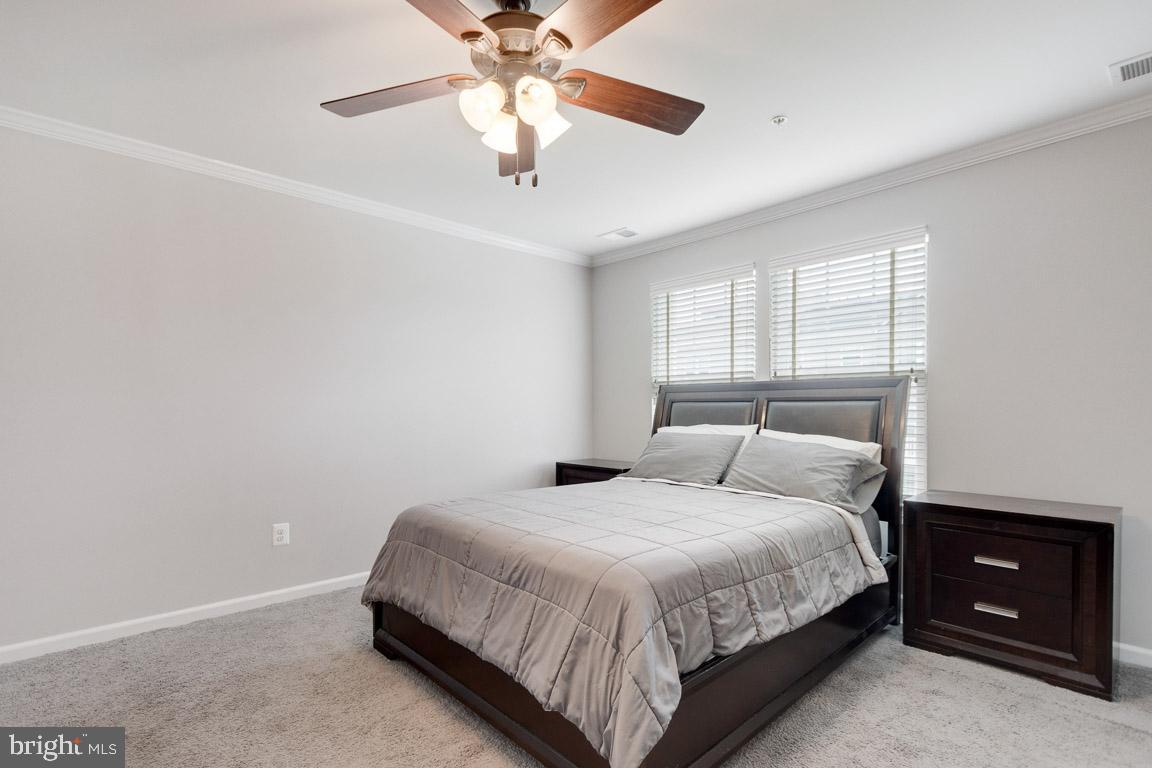 6346 Walcott LANE