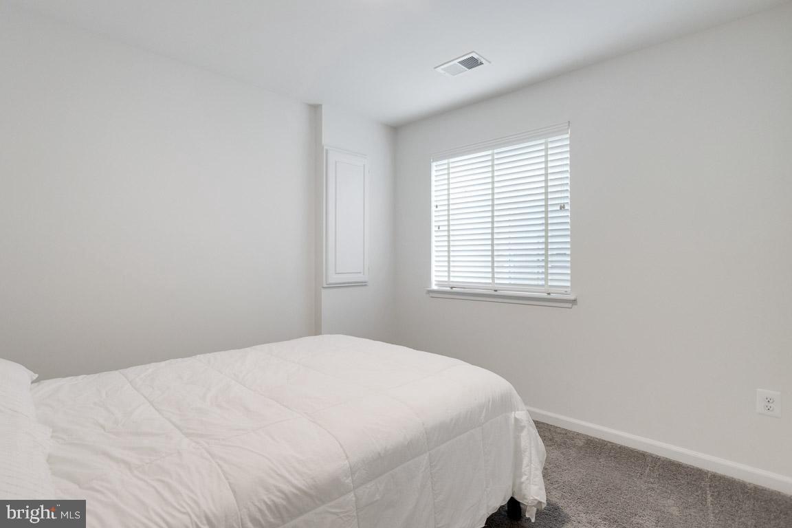 6346 Walcott LANE