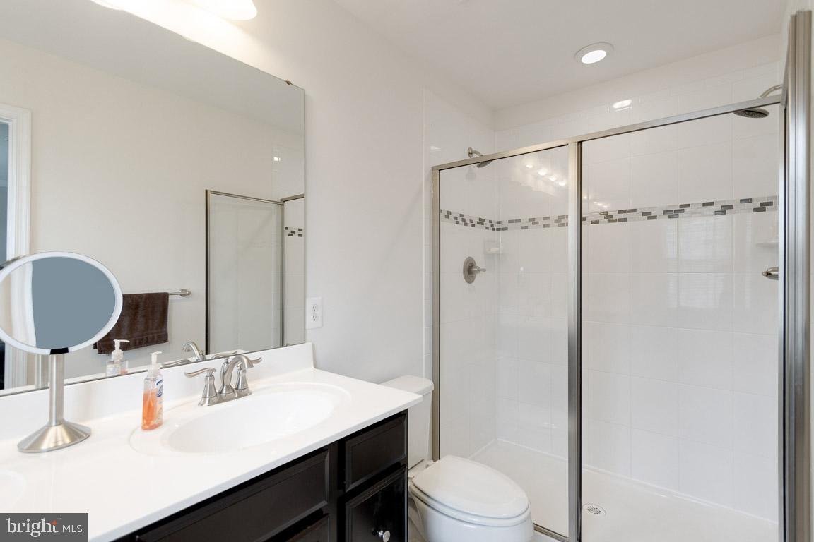 6346 Walcott LANE