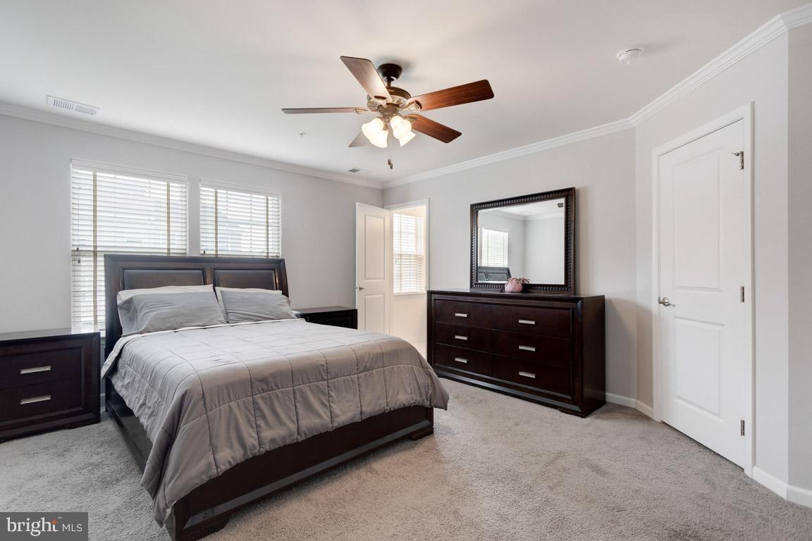 6346 Walcott LANE