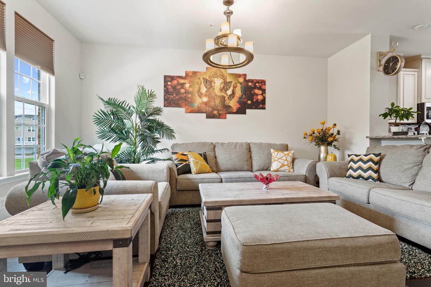 4434 Tulip LANE