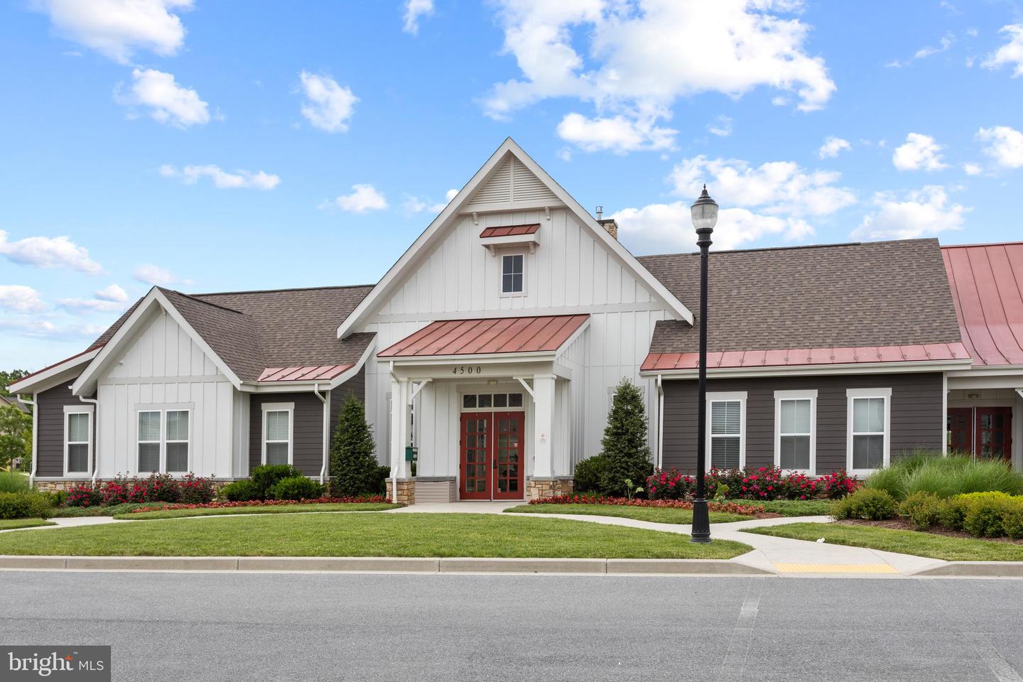 4434 Tulip LANE