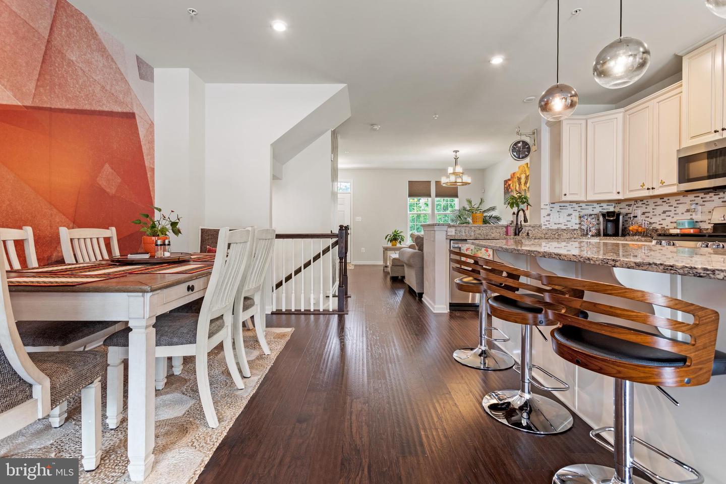 4434 Tulip LANE