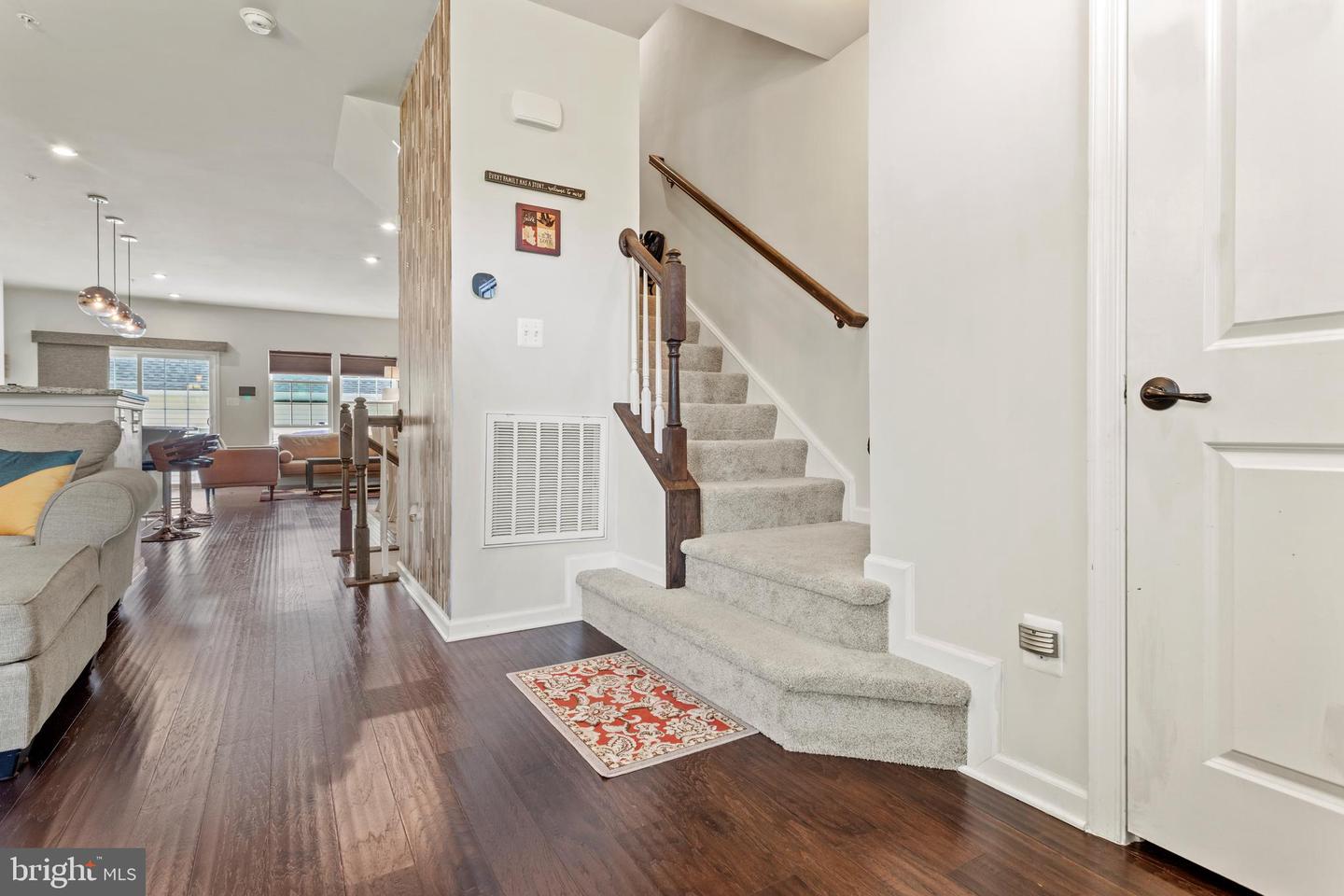 4434 Tulip LANE
