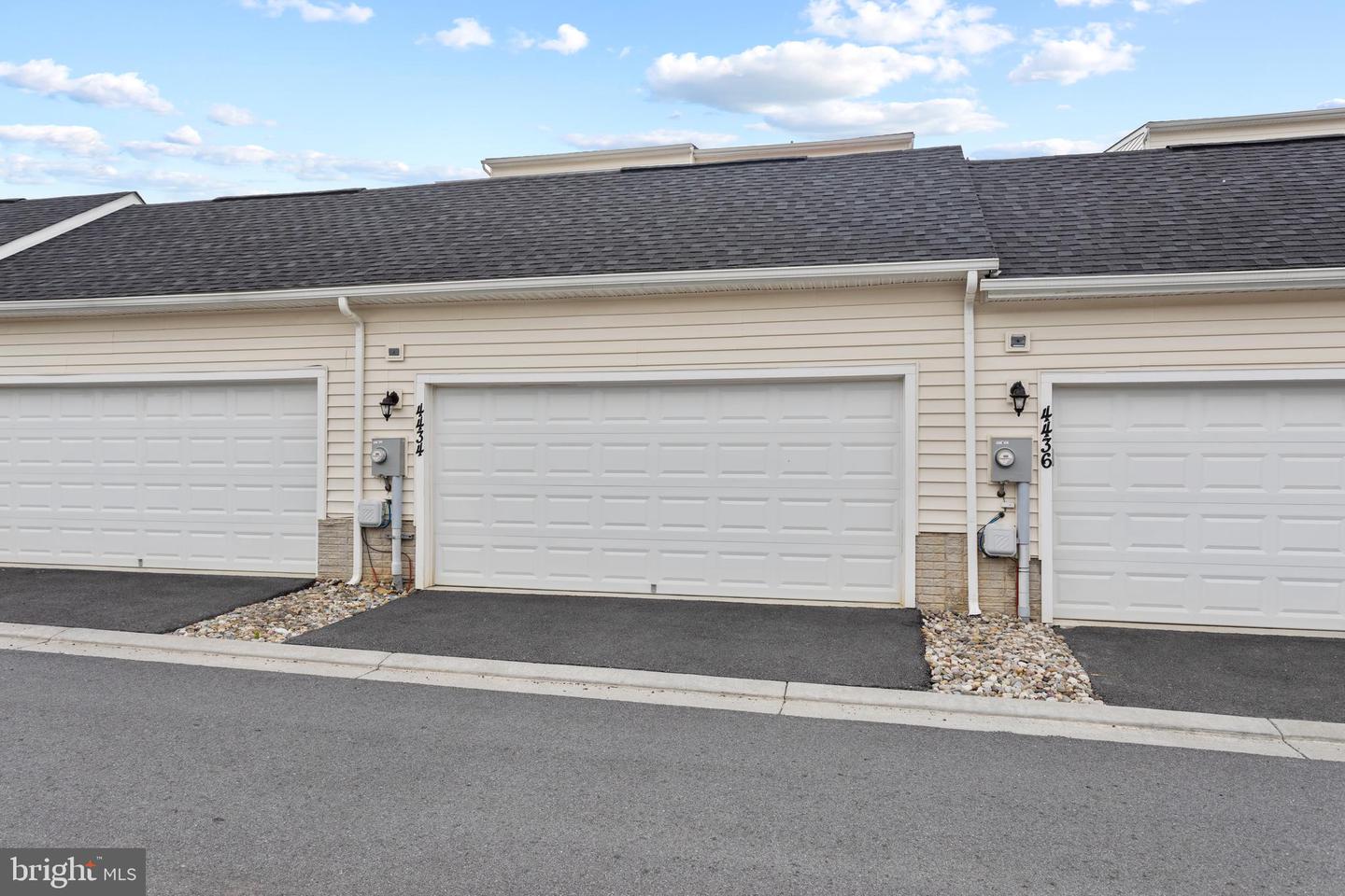 4434 Tulip LANE