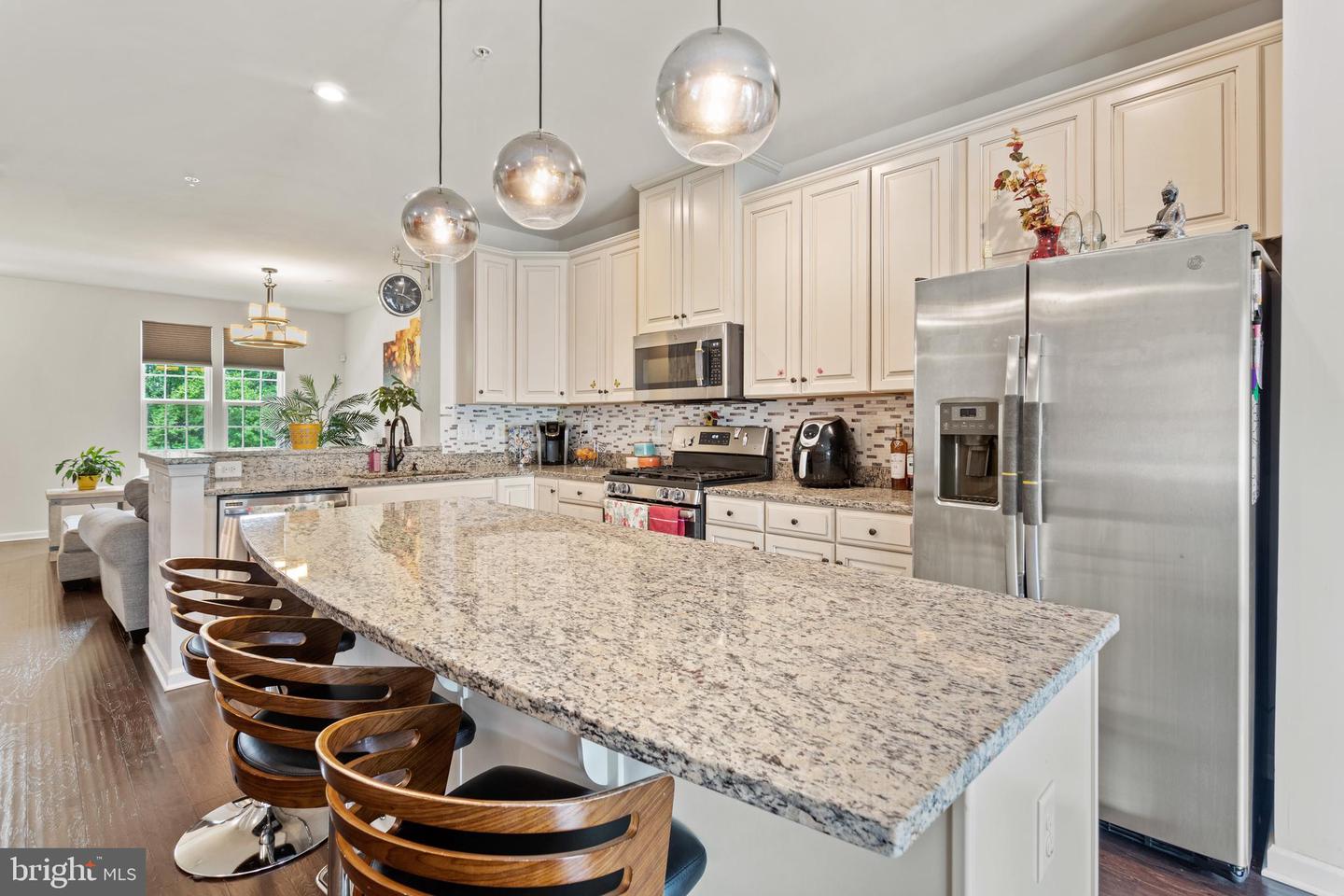4434 Tulip LANE