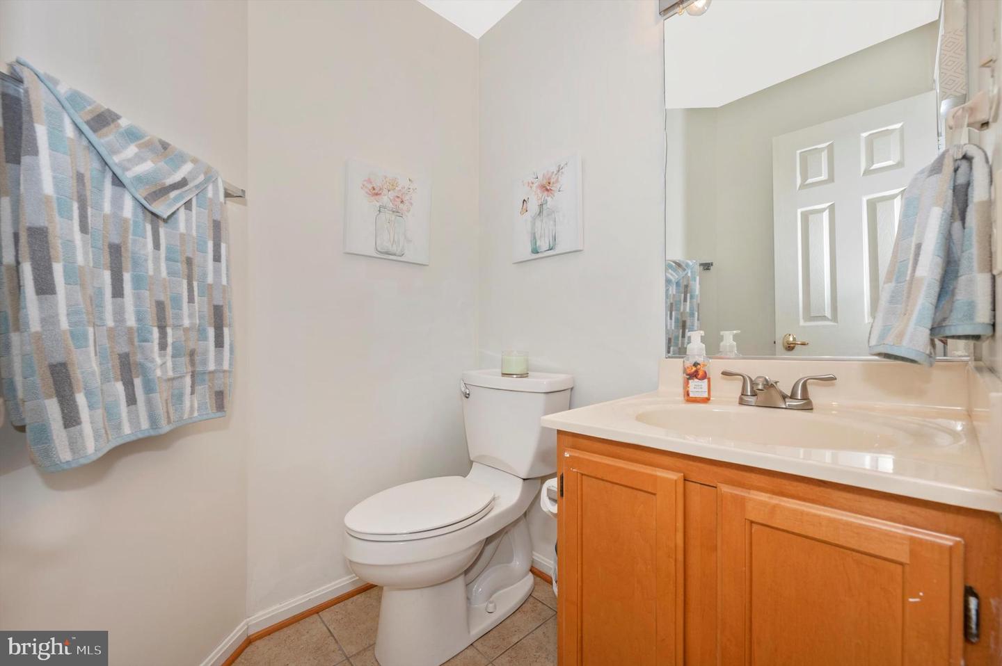 9121 Ridgefield LANE