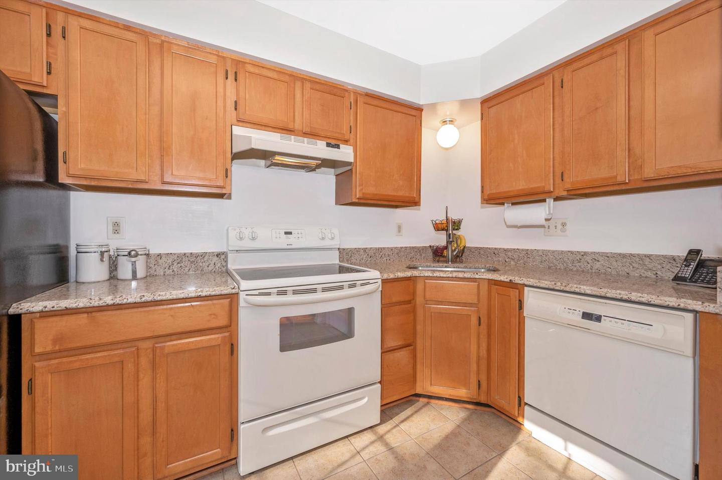 9121 Ridgefield LANE