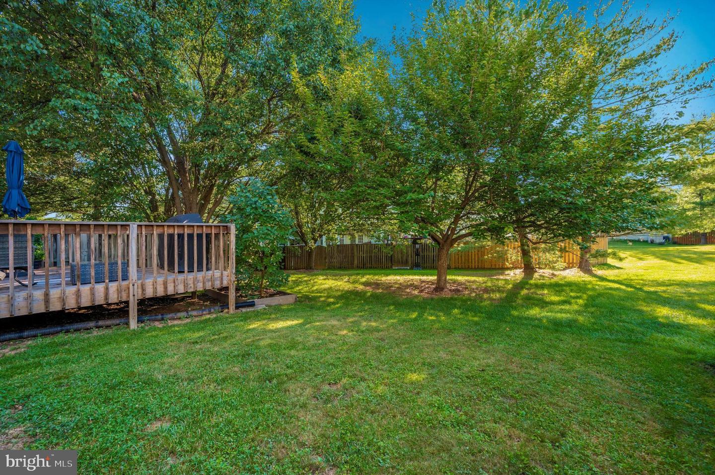 9121 Ridgefield LANE