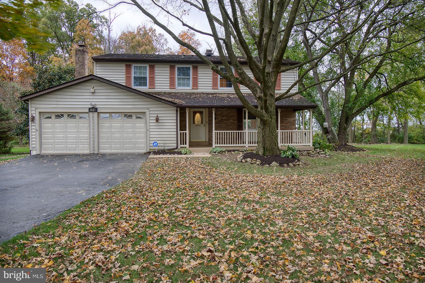 5827 Woodwinds CIRCLE
