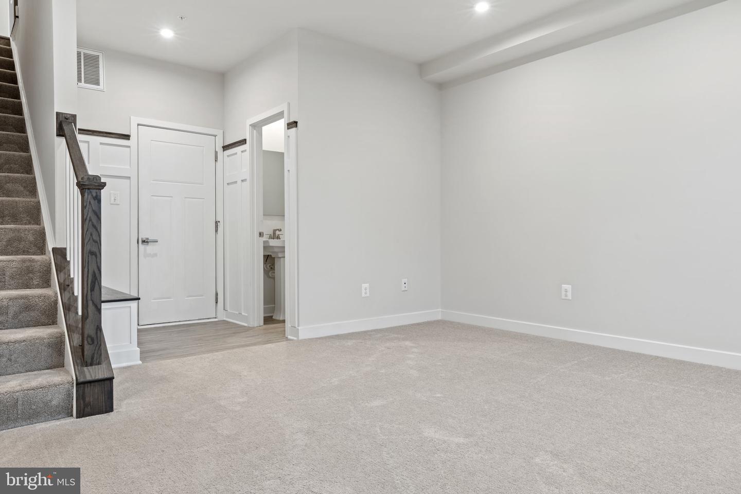 6703 Ballenger Run BOULEVARD