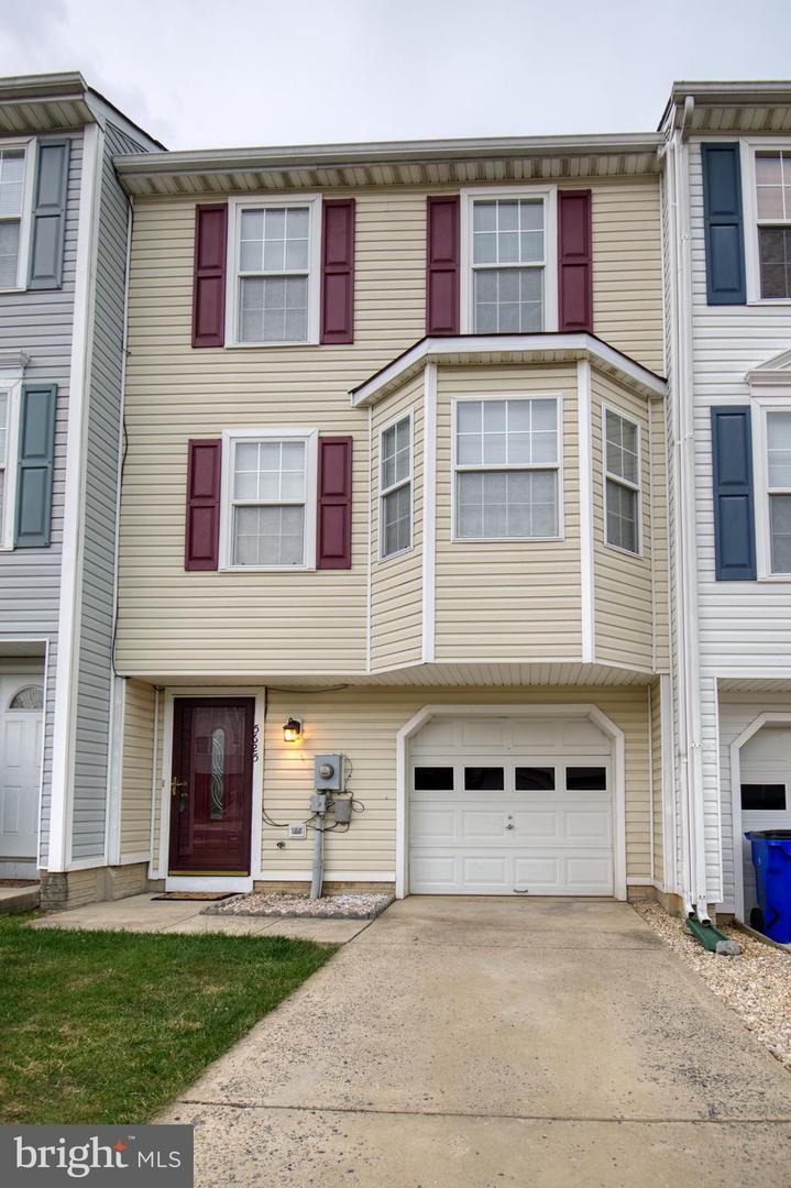5625 Crestwood COURT