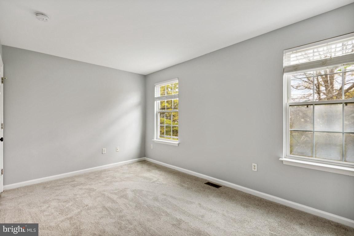 1202 Whitley COURT