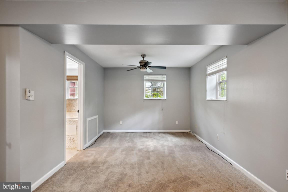 1202 Whitley COURT