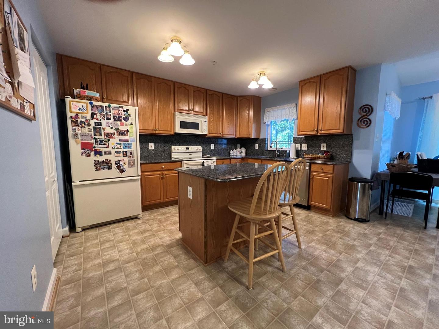 311 Willowglen AVENUE