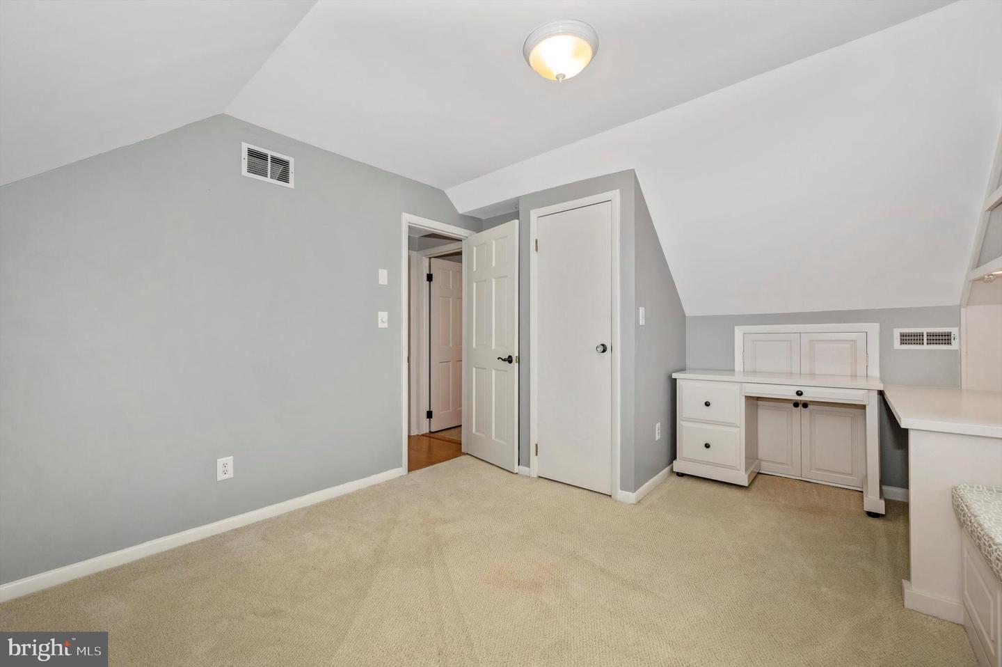 524 Grant PLACE