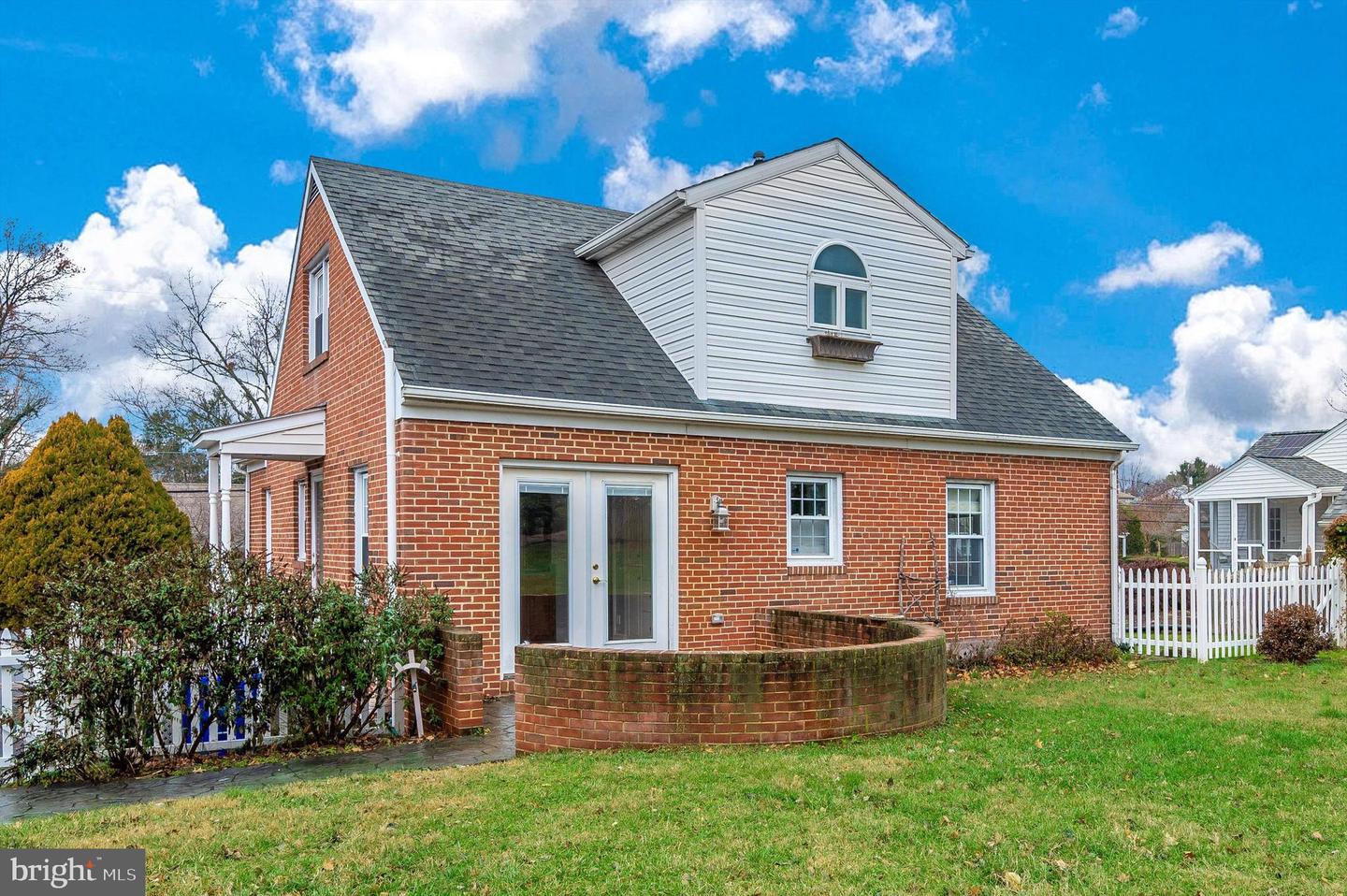 524 Grant PLACE