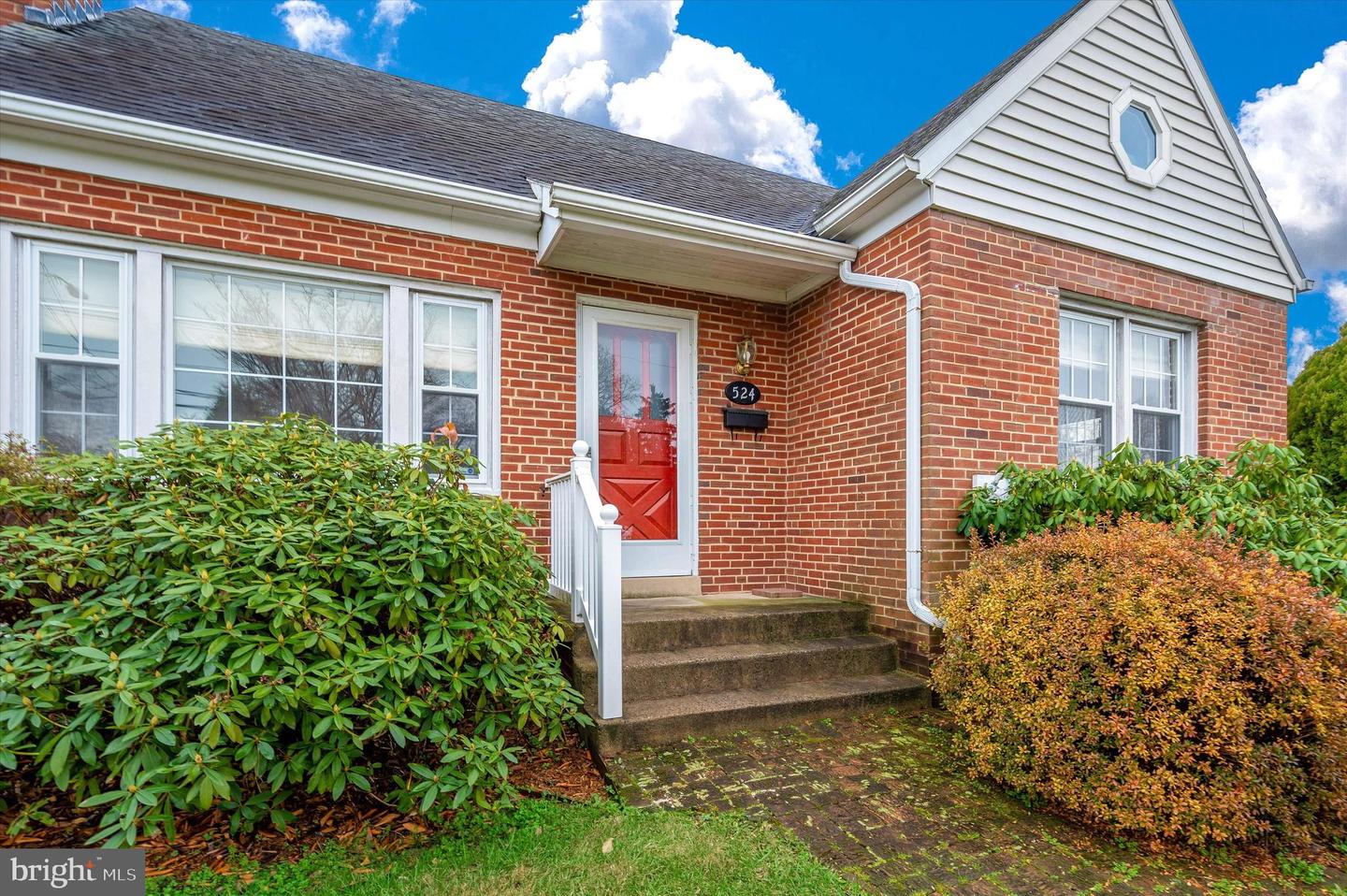 524 Grant PLACE
