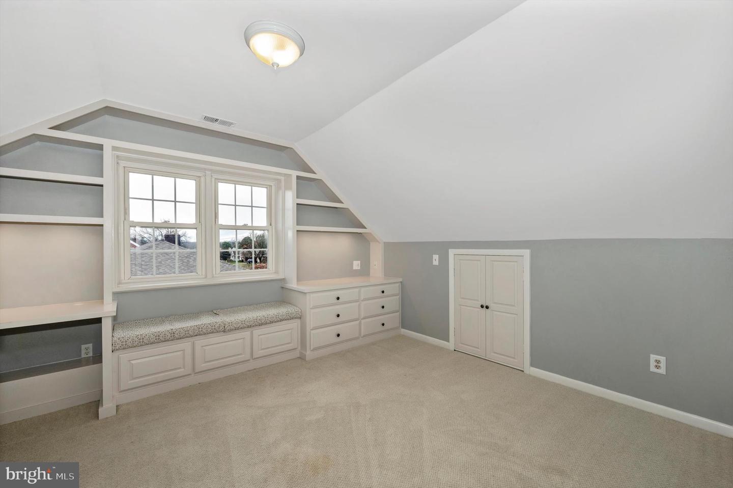 524 Grant PLACE