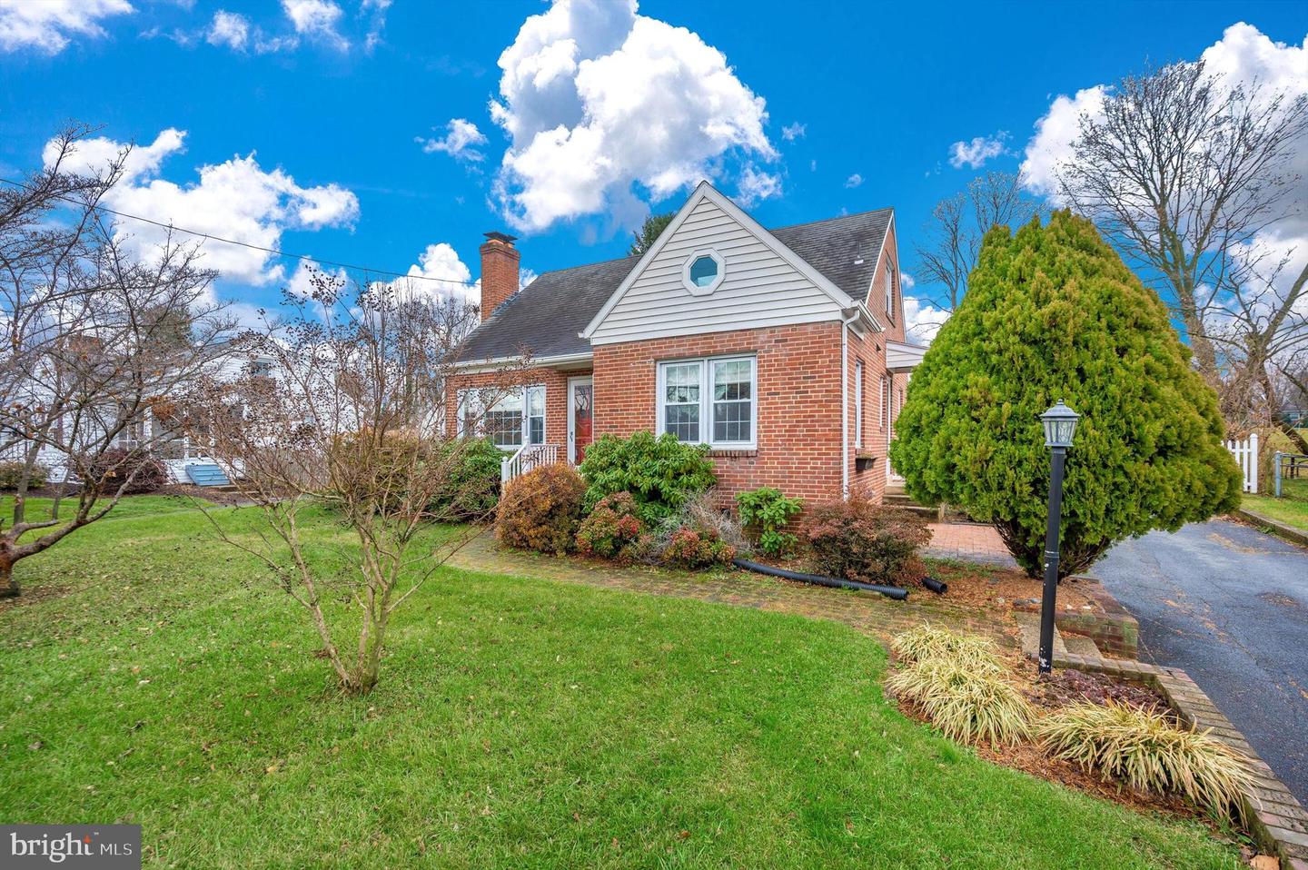 524 Grant PLACE