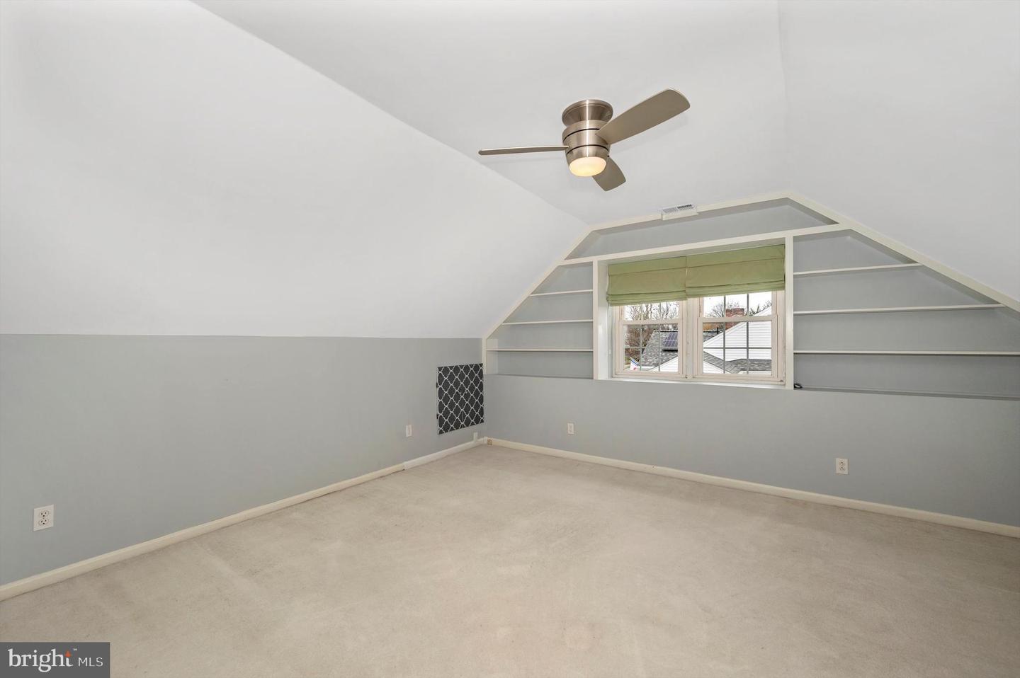 524 Grant PLACE