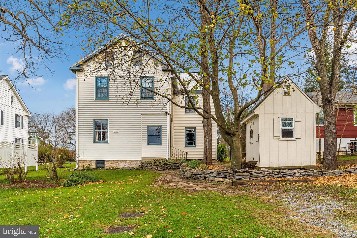 5523 Mountville ROAD