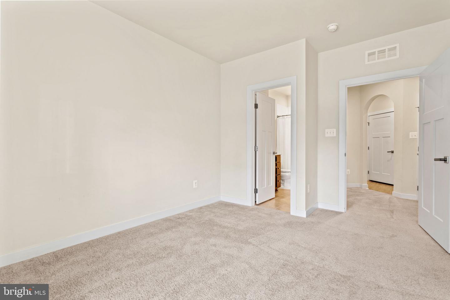 5810 Burin STREET Unit: 102