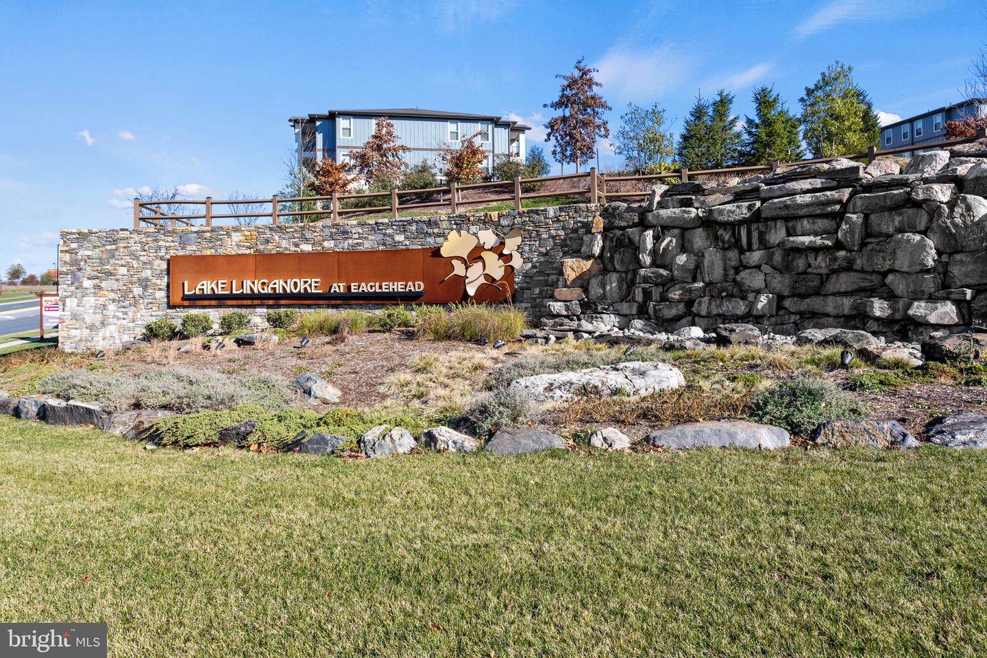 5810 Burin STREET Unit: 102