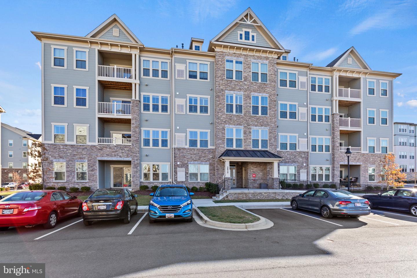 5810 Burin STREET Unit: 102