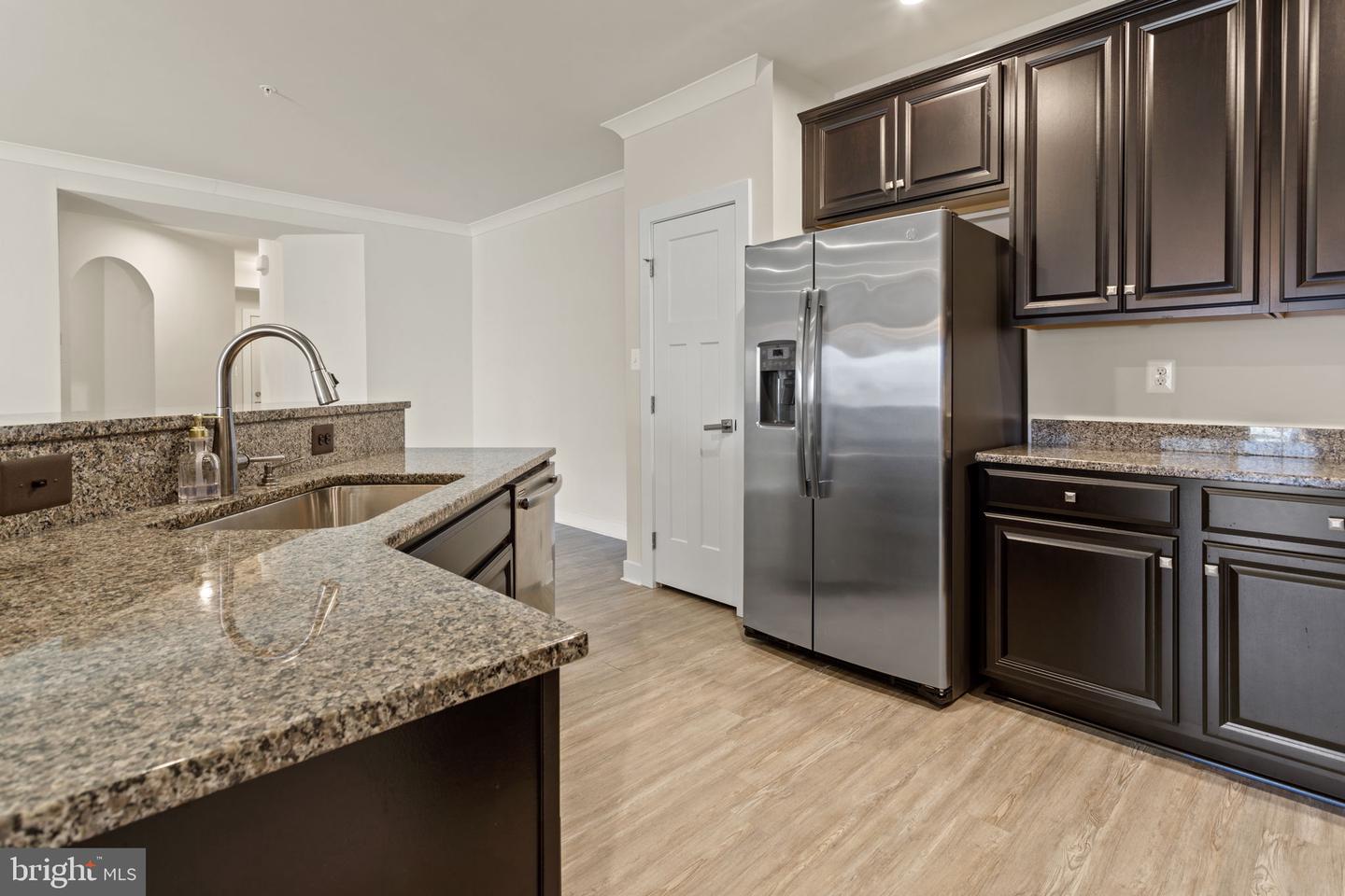 5810 Burin STREET Unit: 102
