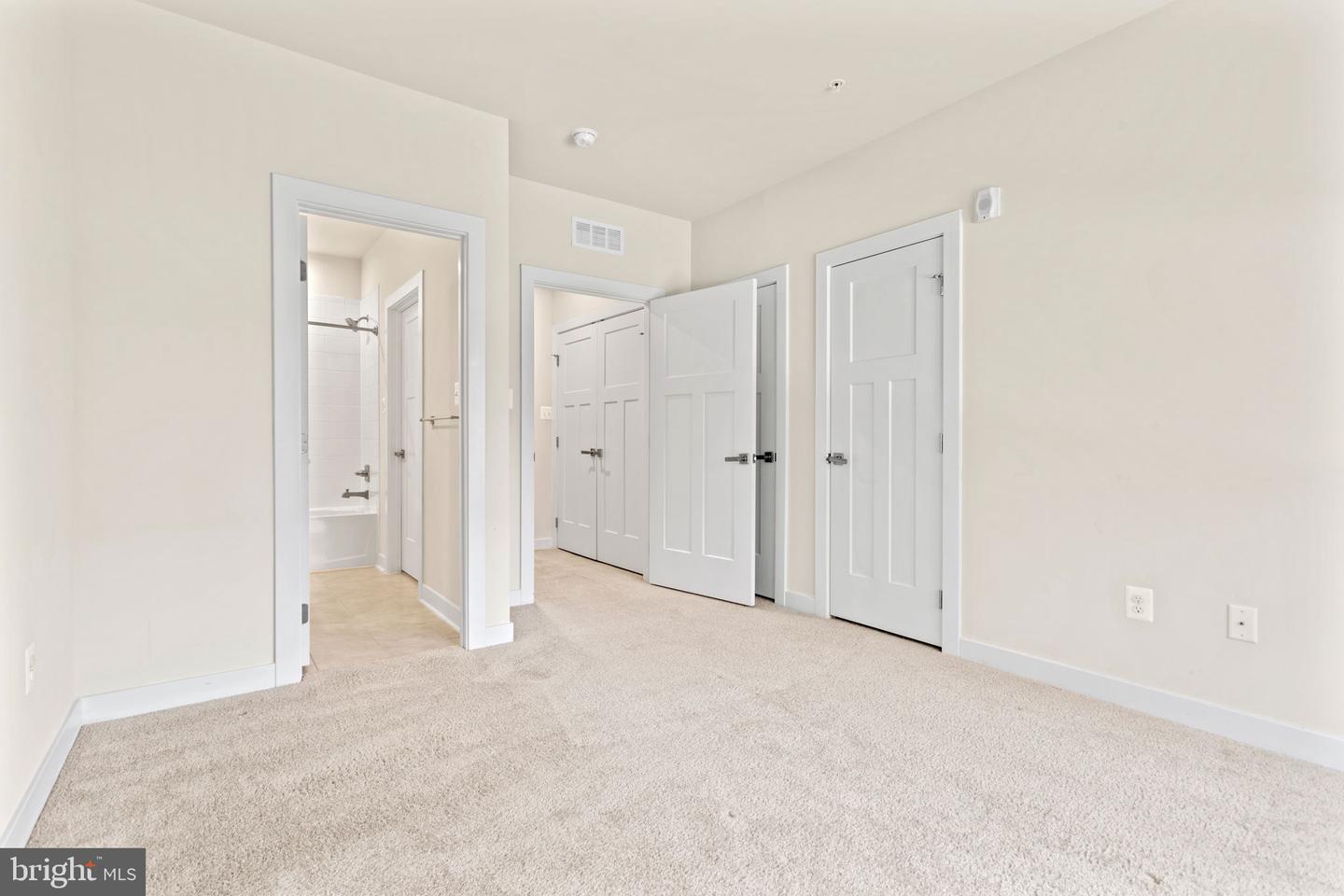 5810 Burin STREET Unit: 102