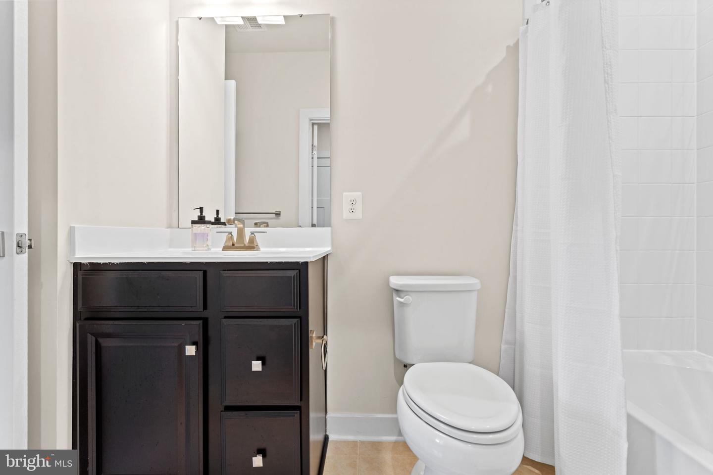 5810 Burin STREET Unit: 102