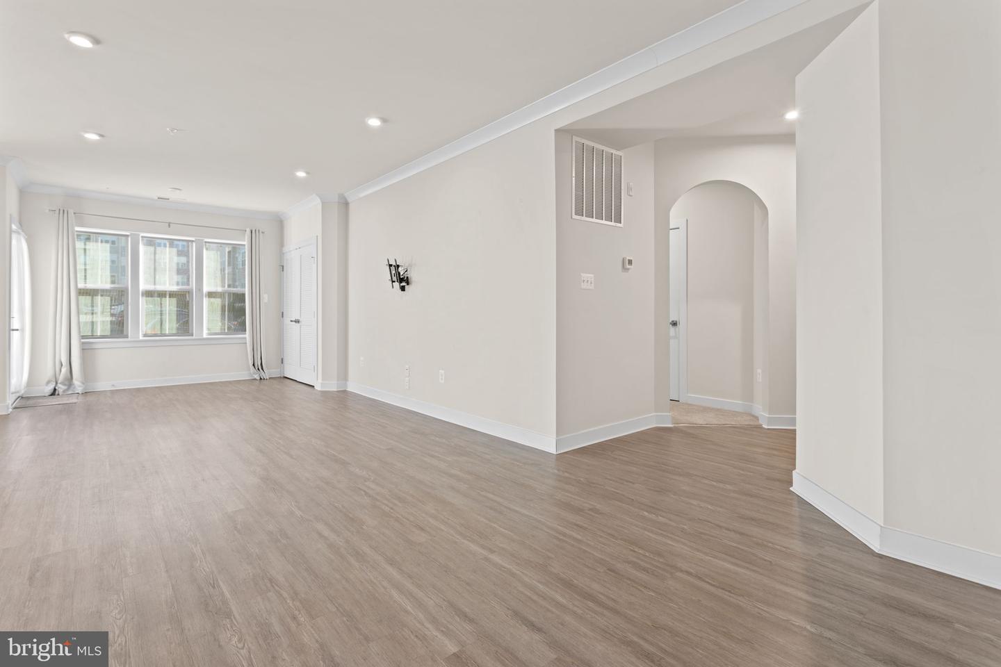 5810 Burin STREET Unit: 102