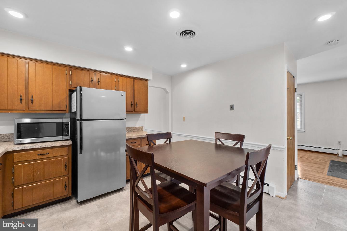 3915 Sugarloaf DRIVE