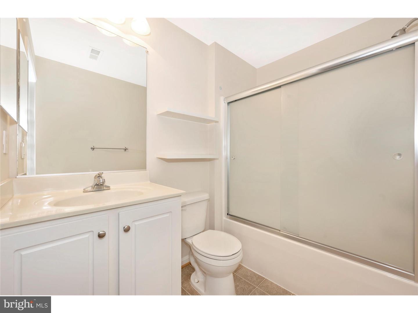 2500 Hemingway DRIVE Unit: BUILDING #3 UNIT 1A