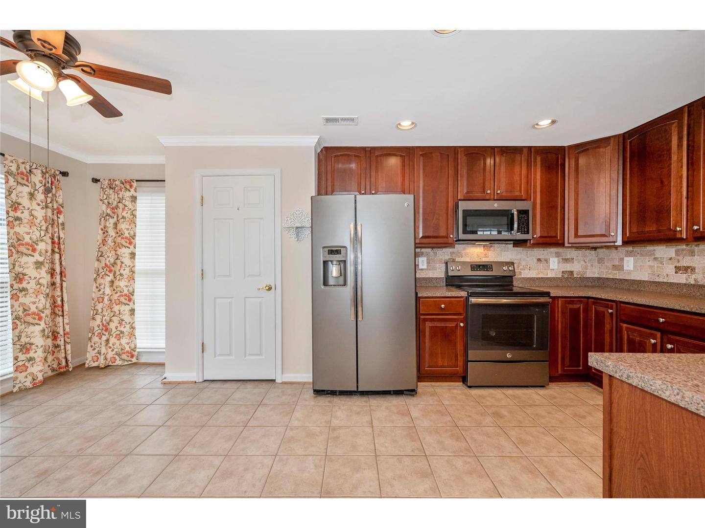 2500 Hemingway DRIVE Unit: BUILDING #3 UNIT 1A