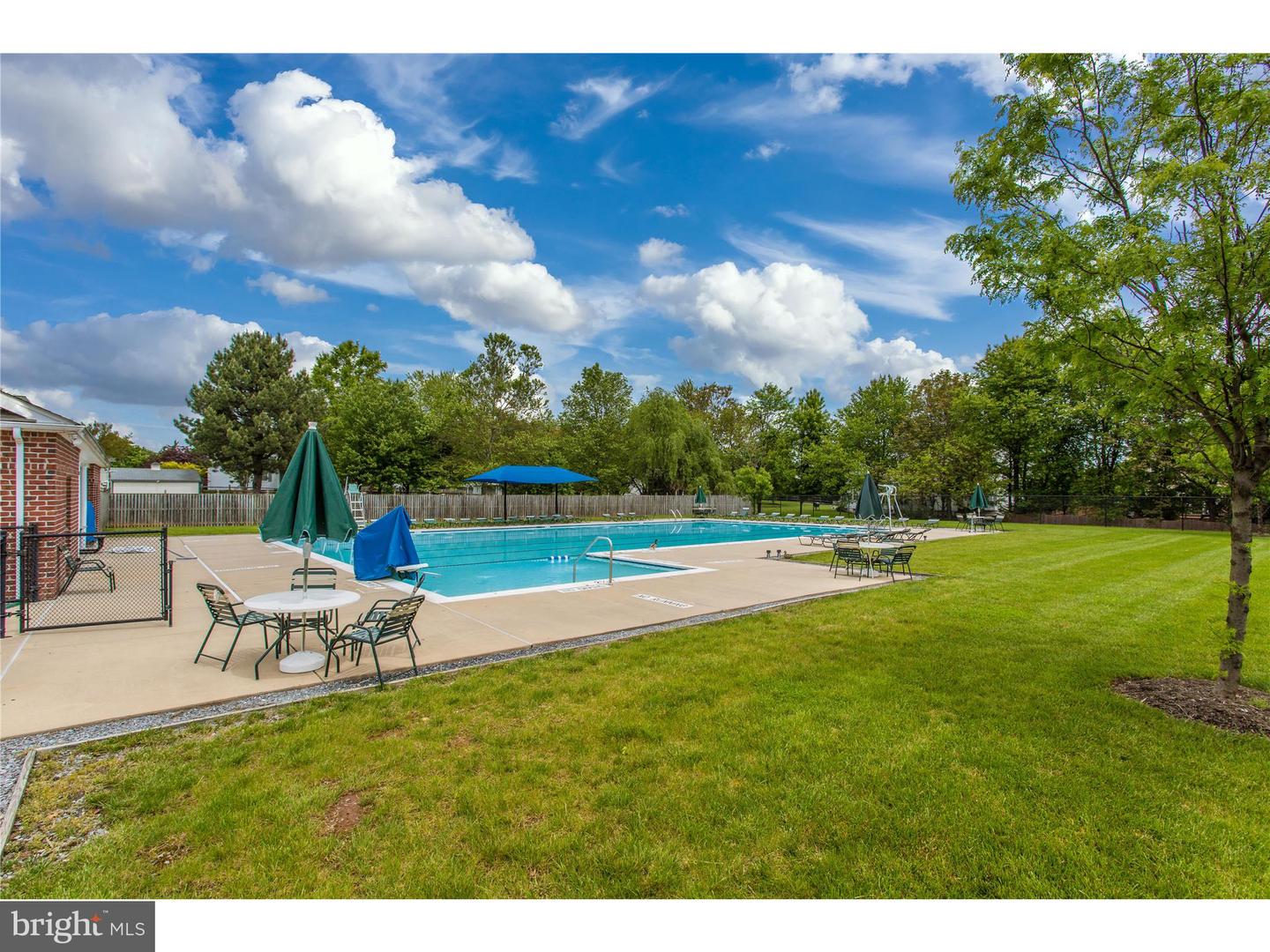 2500 Hemingway DRIVE Unit: BUILDING #3 UNIT 1A